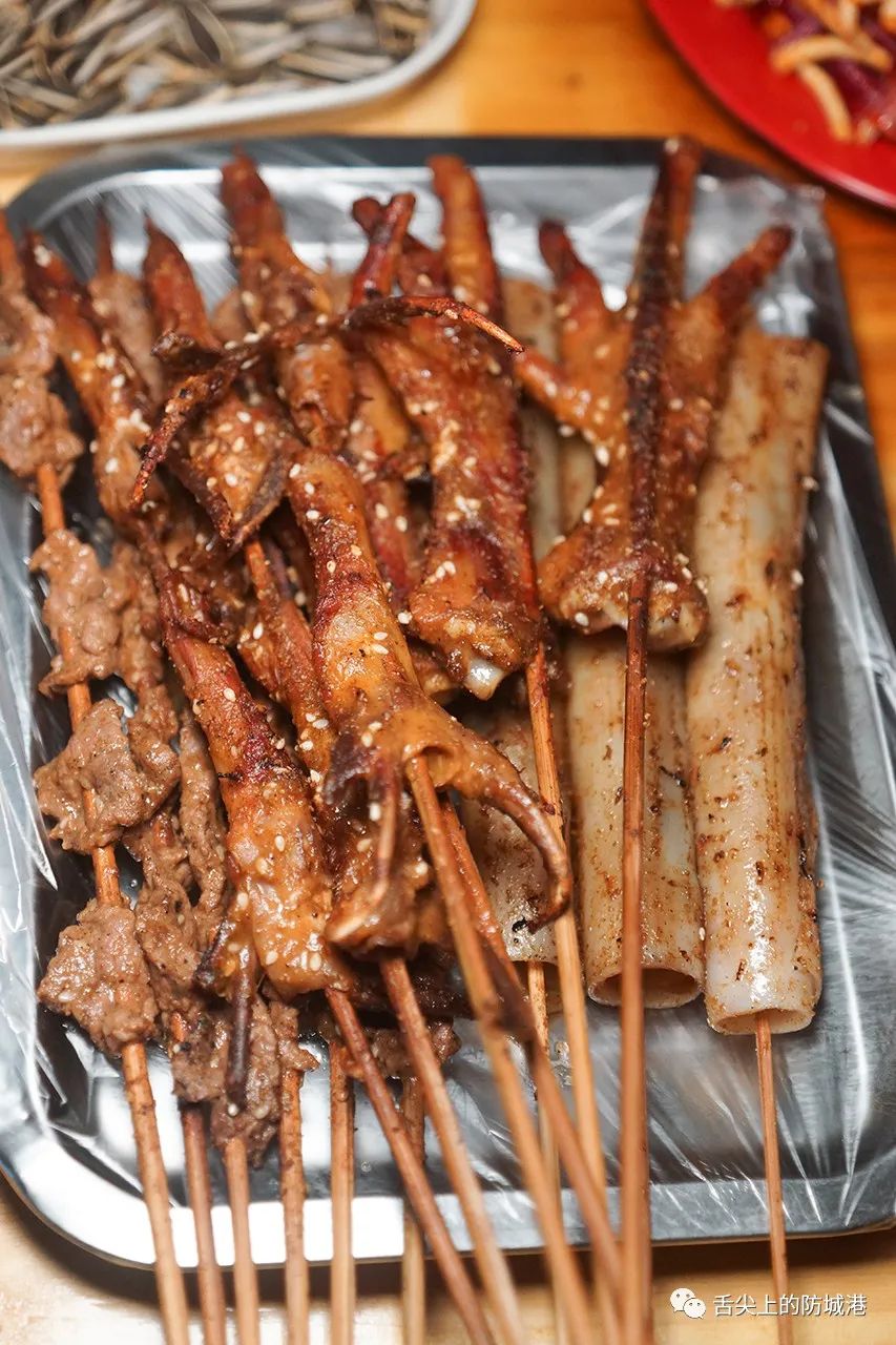 老板娘,生牛五成熟,果酱刷多一点