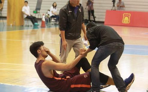 辽篮李晓旭集锦,辽篮男篮李晓旭近况