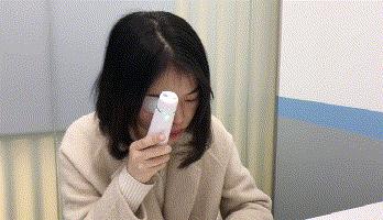 滴完眼药水多久可以洗澡,滴眼药水的时候要把眼睛洗干净吗