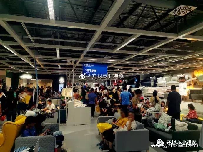 开业一周的万达依然火爆,河南宜家