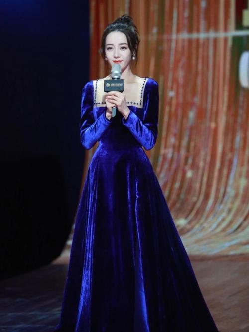 热巴杨幂刘亦菲同台,杨幂热巴刘亦菲高圆圆