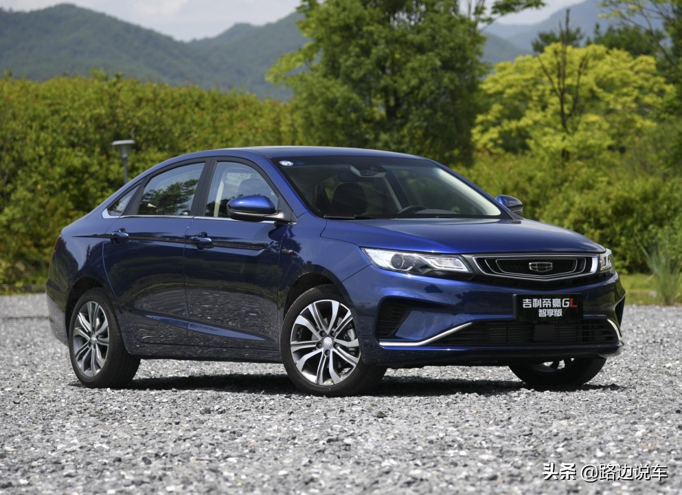 吉利帝豪gl车主实际体验,开起来大气上档次的车