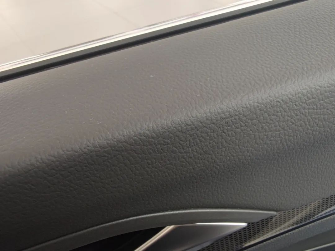 高尔夫8香不香,高尔夫8要买珠光白还是月岩灰