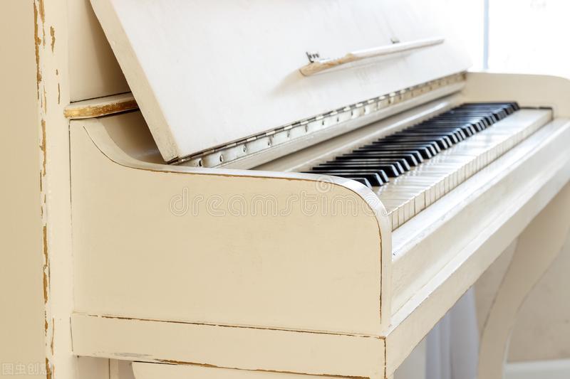 买钢琴要注意些什么,买钢琴千万不能说的话