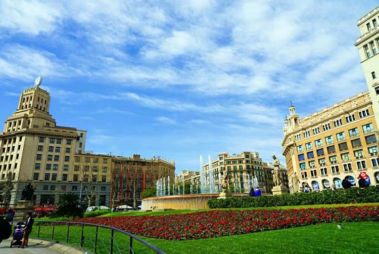 葡萄牙和西班牙哪个值得旅游,西班牙和葡萄牙旅游区别