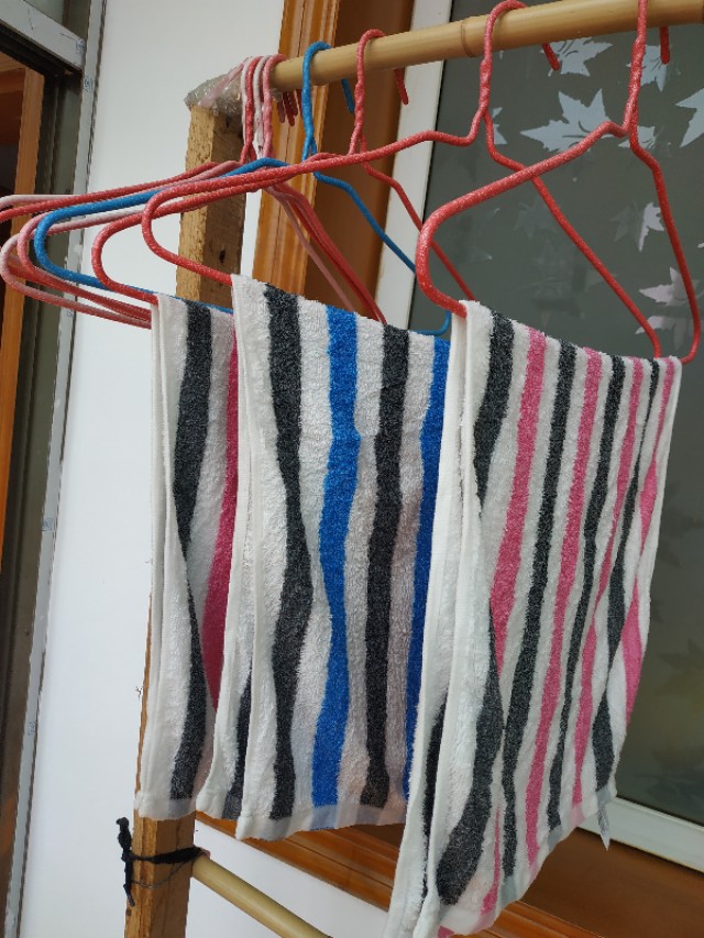 洗脸的毛巾总是烂得快,洗脸毛巾容易烂怎么回事