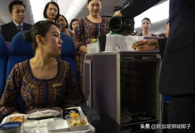 新加坡空姐现状,新加坡空姐最近情况