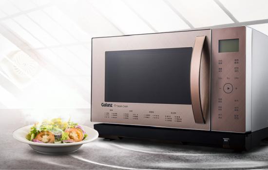 恣意的蒸既能蒸虾又能烤鸭“七十二变”蒸烤一体机怎么选