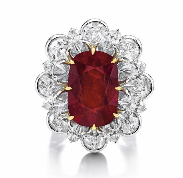 珍贵漂亮的戒指,价值连城的玉戒指