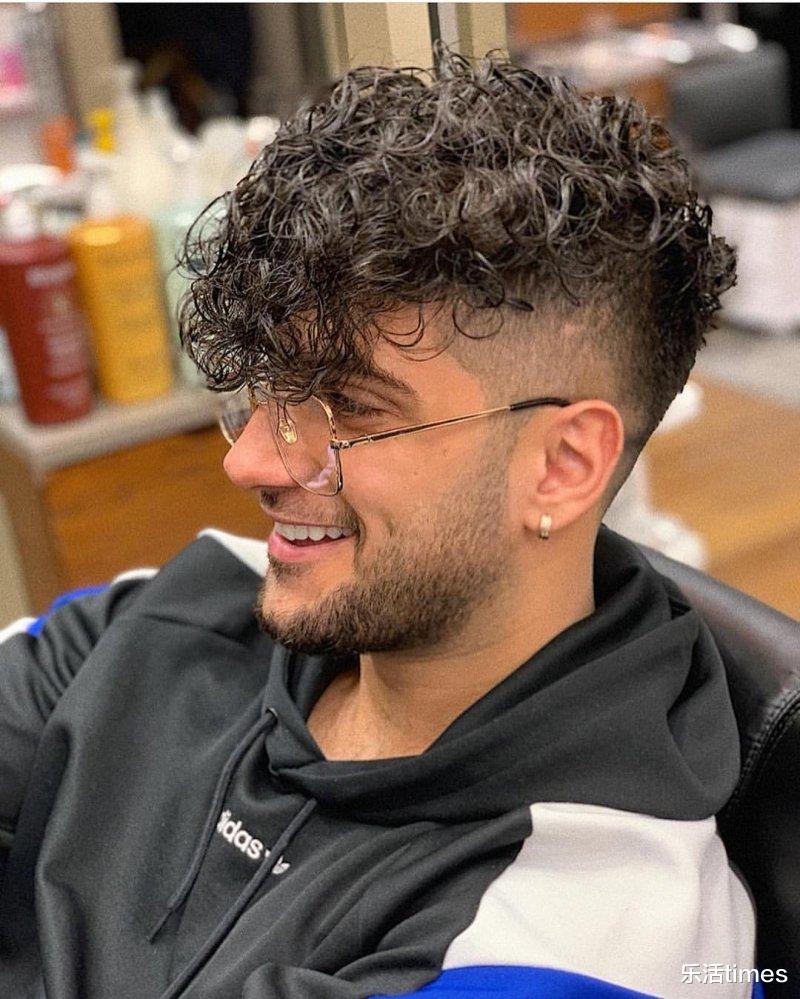 栗子头剪裁2022年男发型最流行,中式栗子式发型男2020流行发型