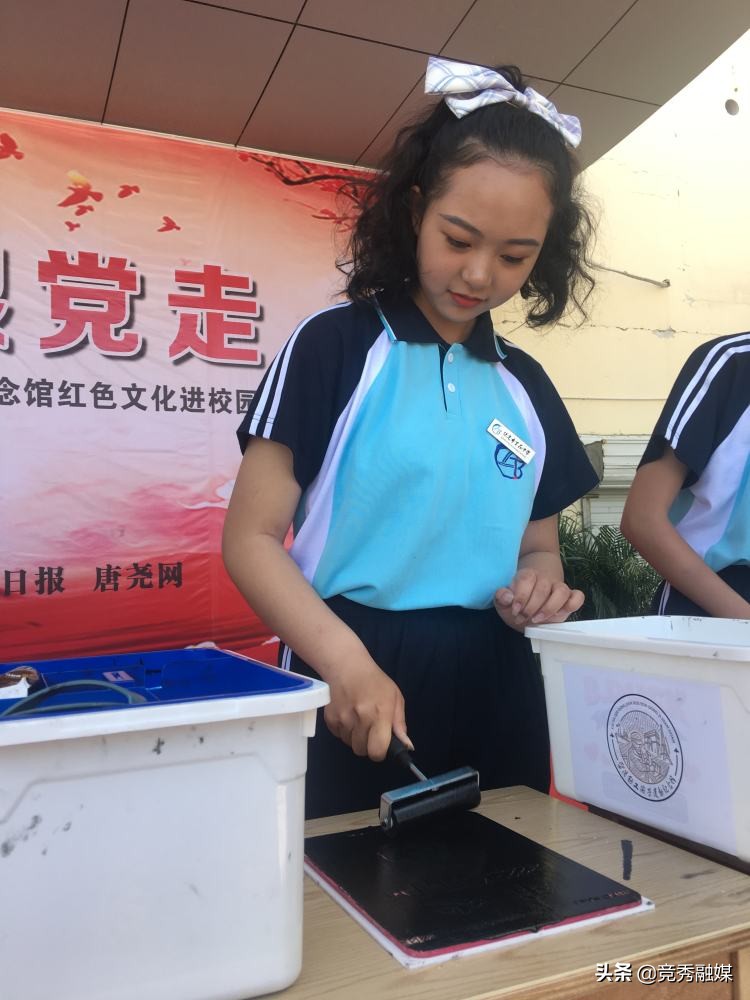 学党史颂党恩我为党旗添光彩,学党史颂党恩跟党走朗诵视频