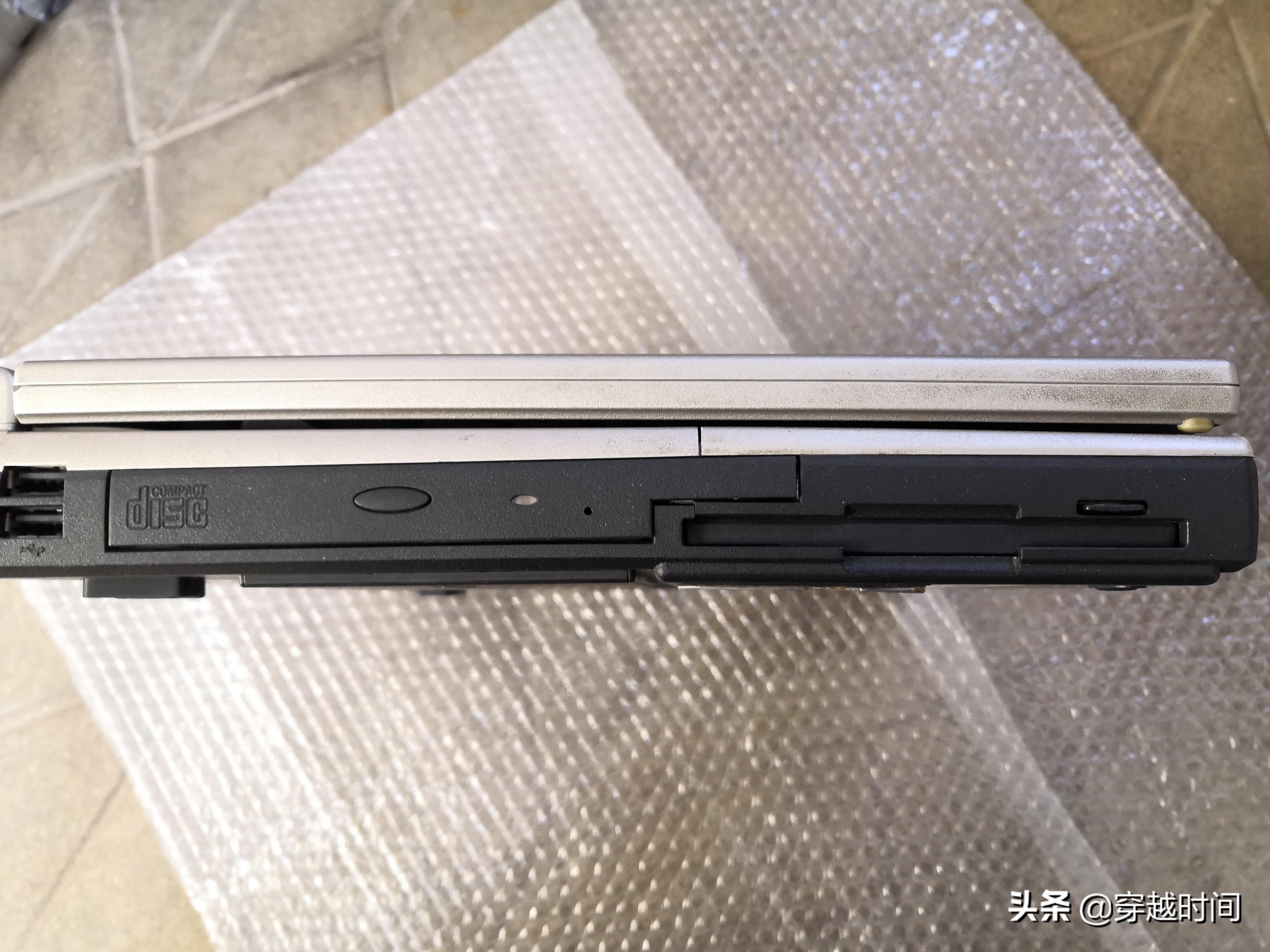 穿越时间·看看经典笔记本电脑联想昭阳6920CFe信息共享自由联想