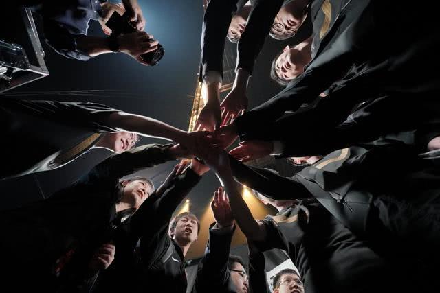 uzi谈s8rng输了比赛,uzi讲s8打g2