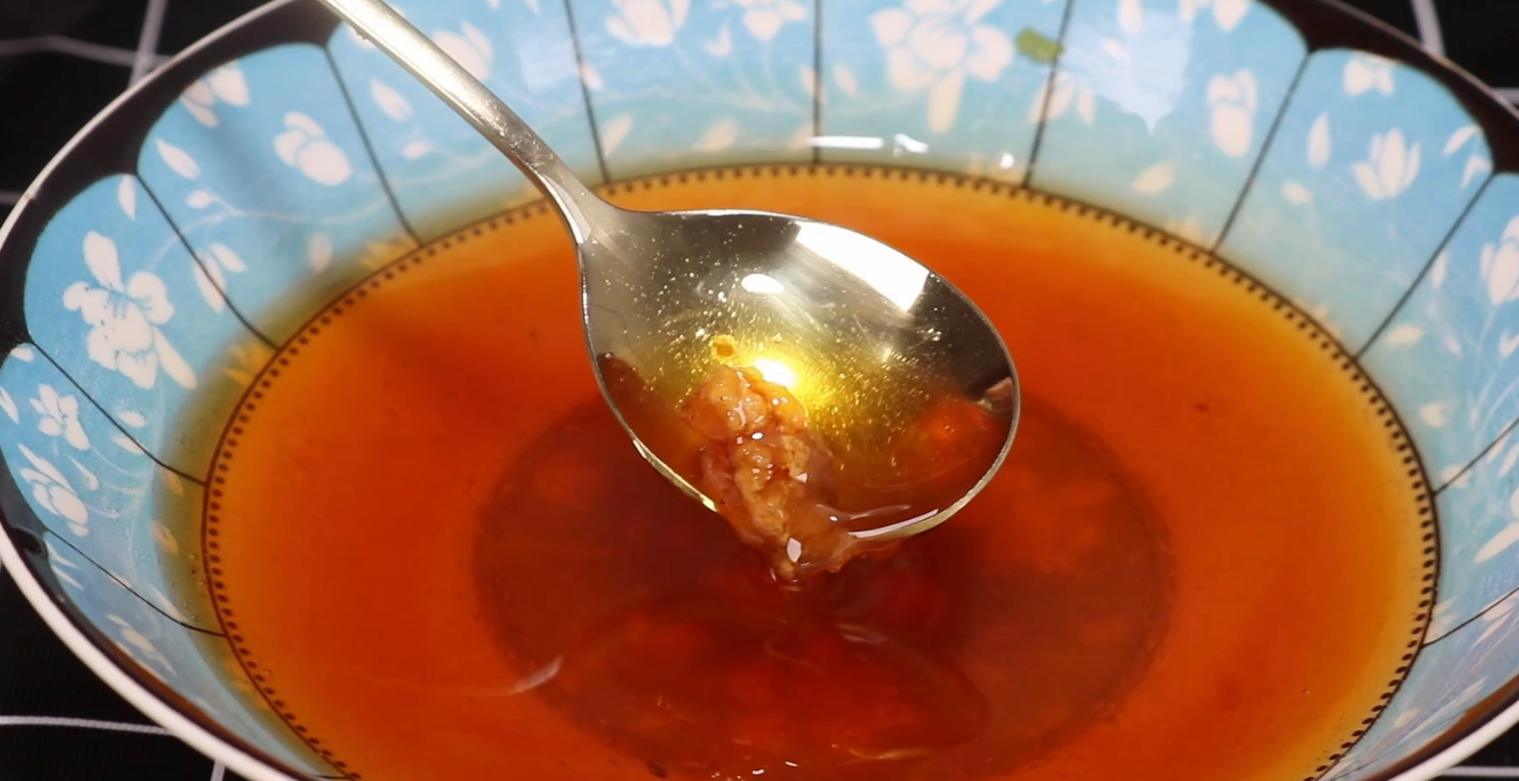 炸过的油怎么处理小妙招,炸过东西的油怎么把它弄干净