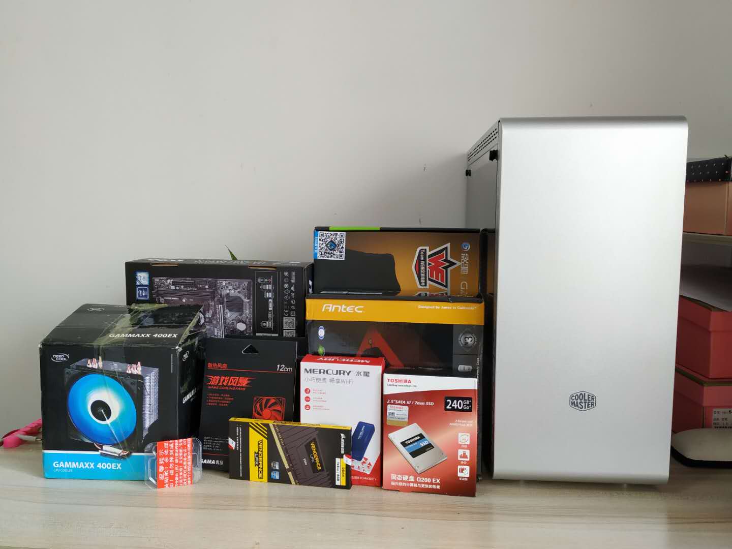 方盒固态硬盘怎么选,怎么选择比较好的固态硬盘型号呢