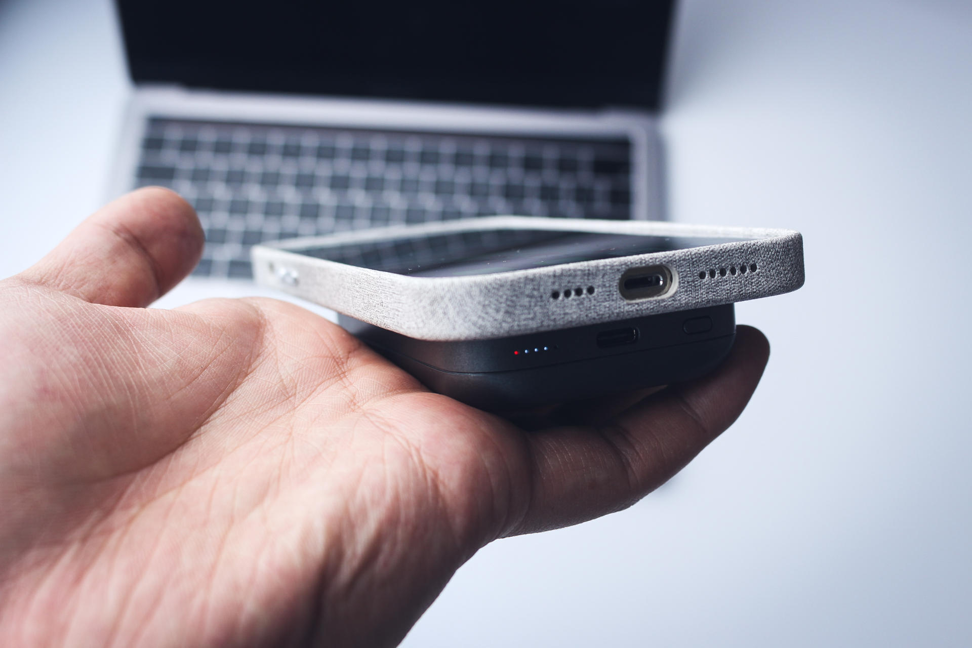 摩米士磁吸充电宝充苹果多久,摩米士磁吸充电宝iphonex能用吗