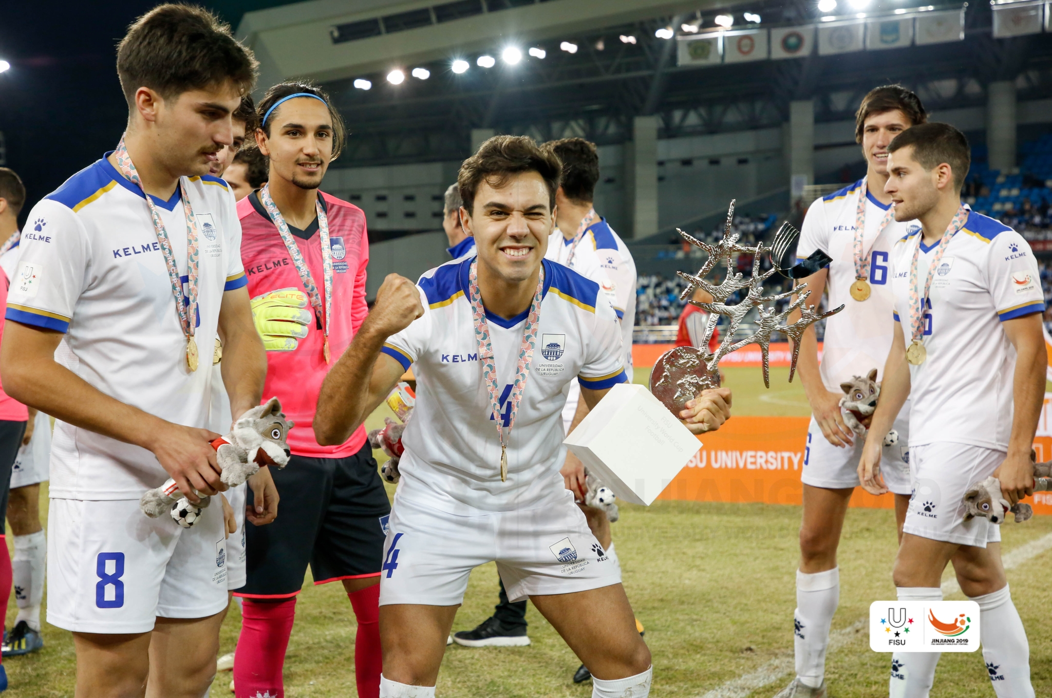 足够热爱卡尔美,足够热爱足够精彩