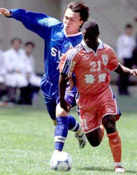 鲁能前外援不建议年轻球员到中超曾获绿帽子戏法