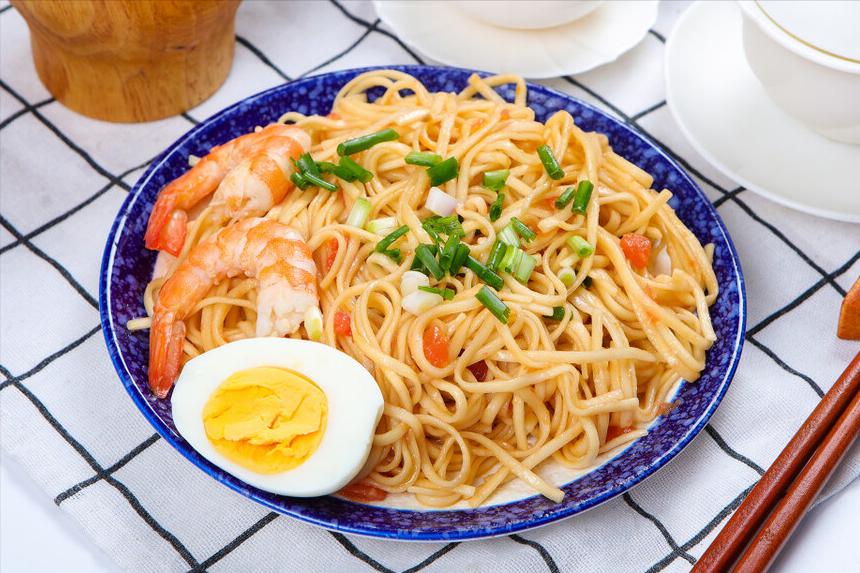 手擀面煮熟后易断是什么原因,手擀面为什么不劲道容易断