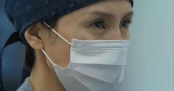 走红毯保守、不参加综艺，格格不入的袁泉，为何还这么受欢迎？