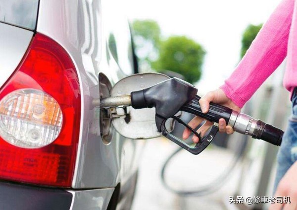 节油器拆解,拆解obd节油器