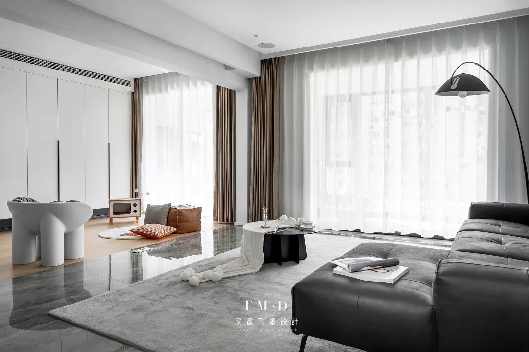 让人羡慕的全景落地窗,自然采光落地窗效果图