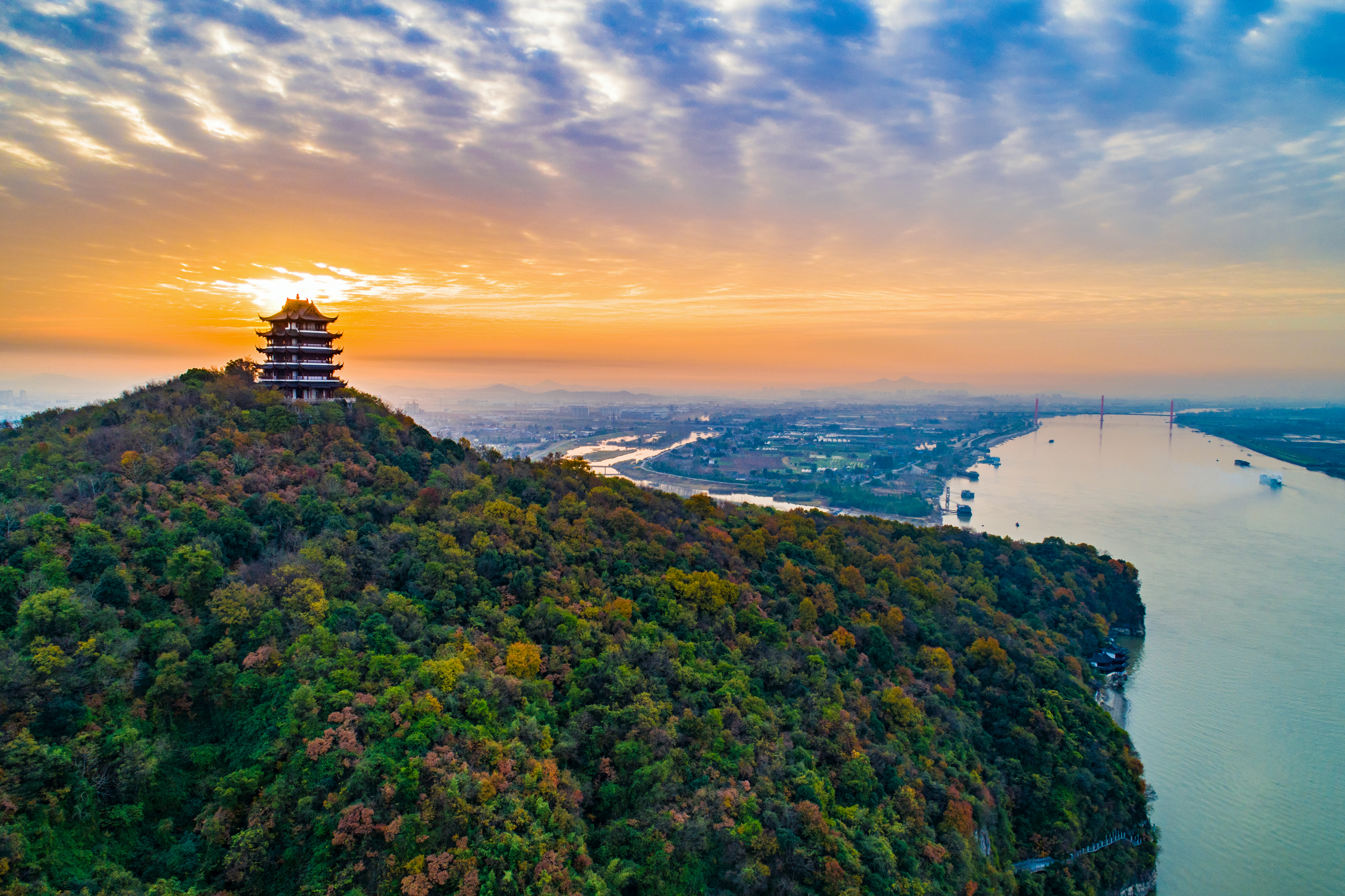 马鞍山是一个怎样的城市,马鞍山市是一座什么样的城市