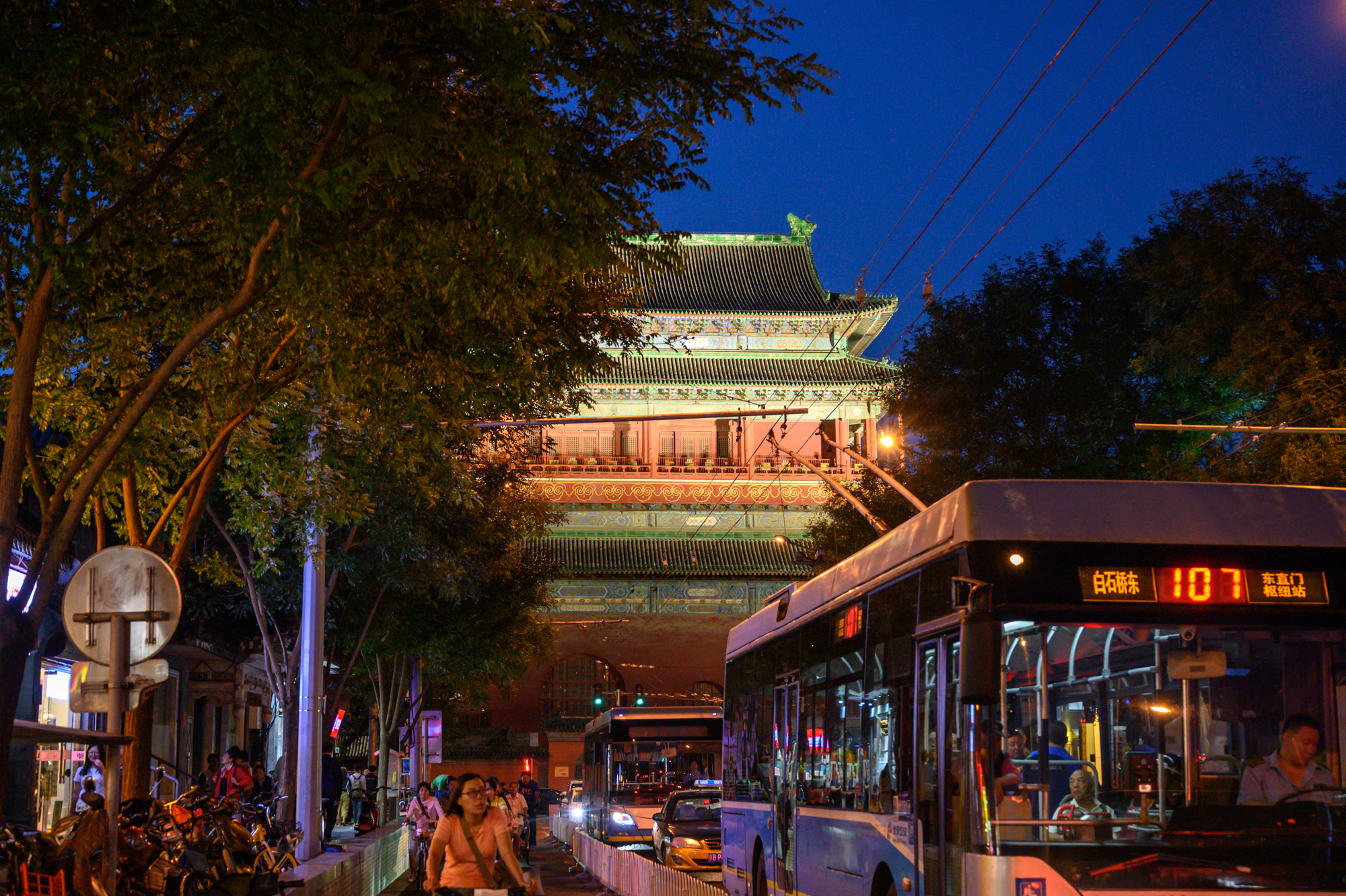 什刹海北方的水乡,什刹海的景区景点