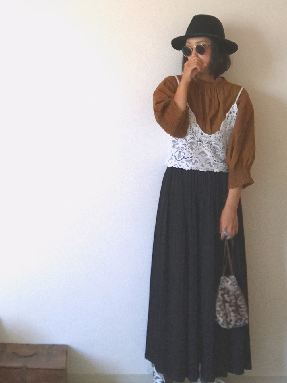 故事始于冬初,百褶裤的穿搭