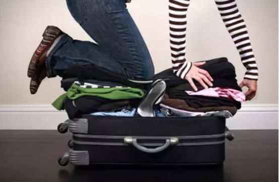 小米众筹酷哇旅行箱评测:自动跟随无需牵拉,还可直接带上飞机