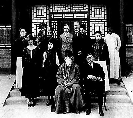 论冰心笔下泰戈尔形象之变迁