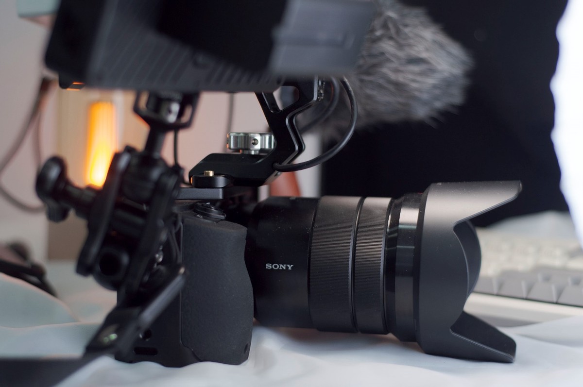 聊聊近两个月里我给新买的索尼6400搭配的那些配件