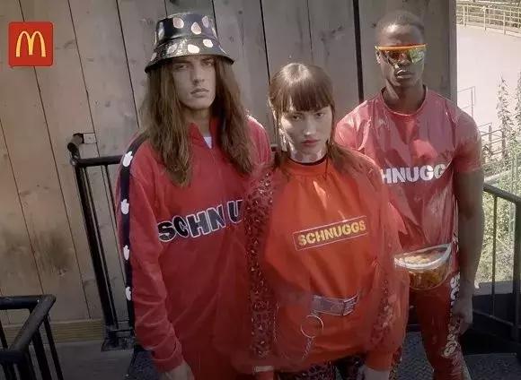 雪碧x力士慕斯沐浴露清凉一夏，RIO推出榴莲味鸡尾酒！|创新周报