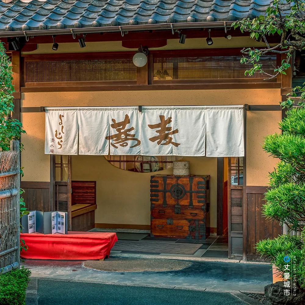 日本京都清水寺庙特殊之处,日本清水寺见证京都千年古韵风采