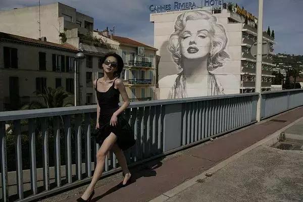 42岁周迅现在怎么样了,42岁周迅为什么突然老了