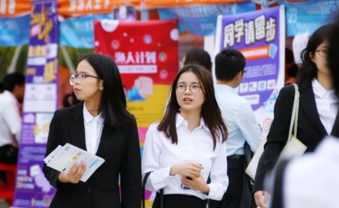 2022应届专科生如何找铁饭碗,适合大专生报考的铁饭碗