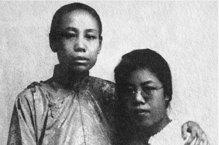 建国后，妇科医生劝*颖超邓**生娃，*颖超邓**思索后，为何说算了吧？