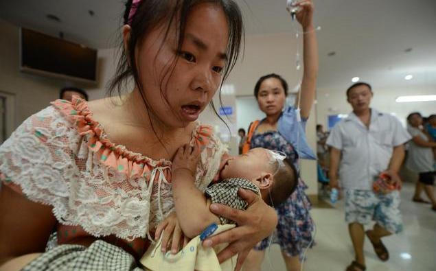 宝宝额头青了用啥能好得快,宝宝额头青一块