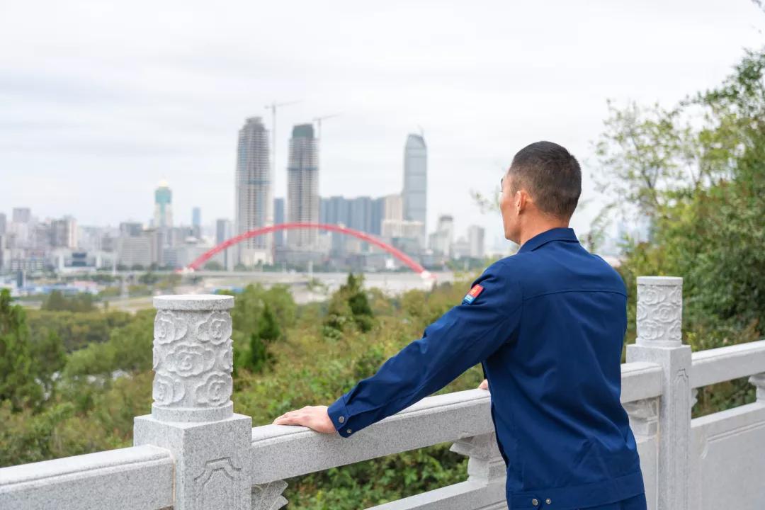 “亚洲桅杆”上的消防故地，曾让武汉三镇失去秘密