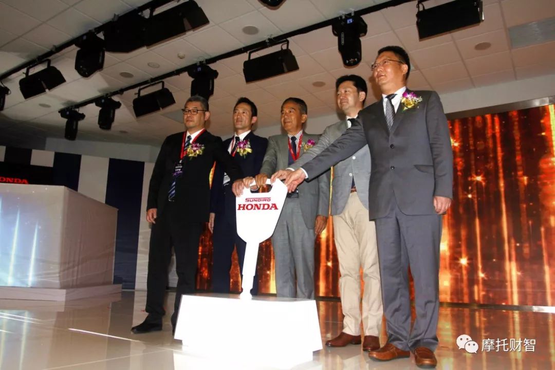 2021年新大洲本田cbf190r多少钱,cbf190r新大洲本田测评