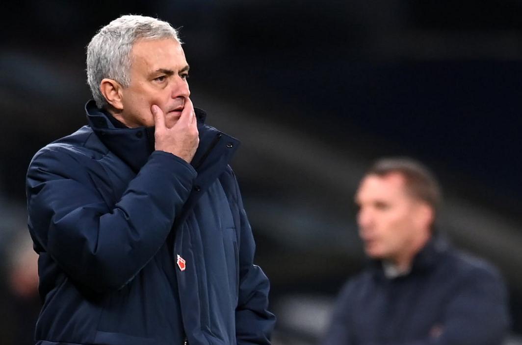 英媒嘲讽热刺:12月整月射正次数和曼联单场比赛一样多