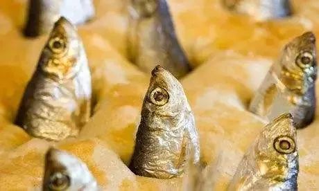 请广大“师奶”引以为戒,打死都不要让你老公入厨房