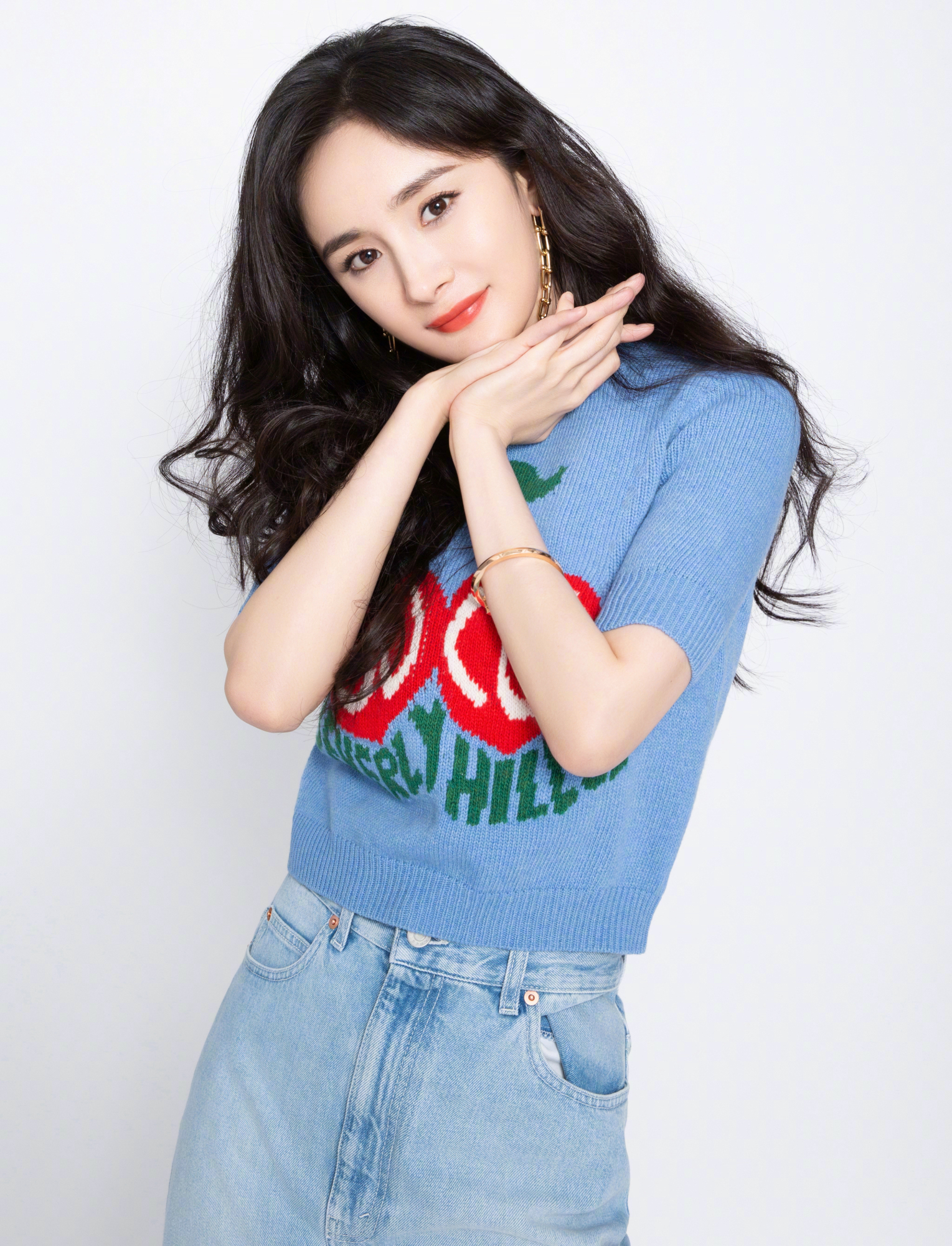 杨幂大冬天光腿露脚踝,杨幂的腿原来的样子