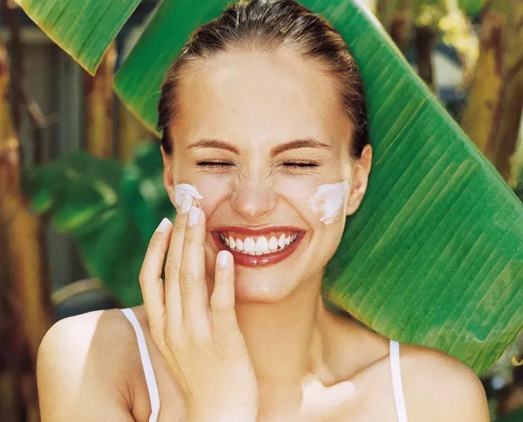 防晒知识的介绍,防晒霜怎么选才能真正防晒