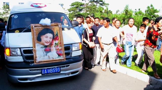 高秀敏和张艳茹哪个漂亮,高秀敏与王红梅是什么关系