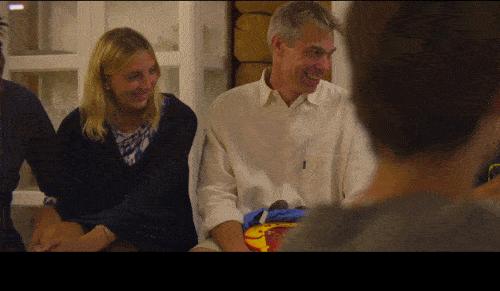 耗费十余年打造透明“自然屋”，瑞典爸爸终与自闭症儿子和解