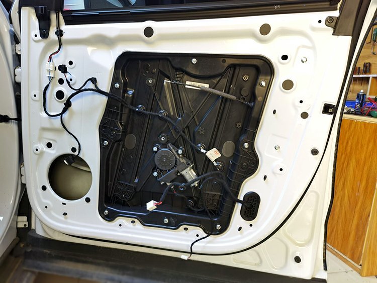 比亚迪宋隔音改装多少钱一次,比亚迪宋全车加装隔音降噪效果