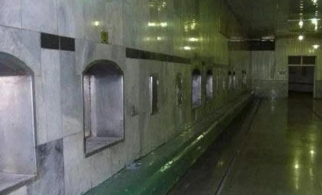 微小说:小镇入殓师