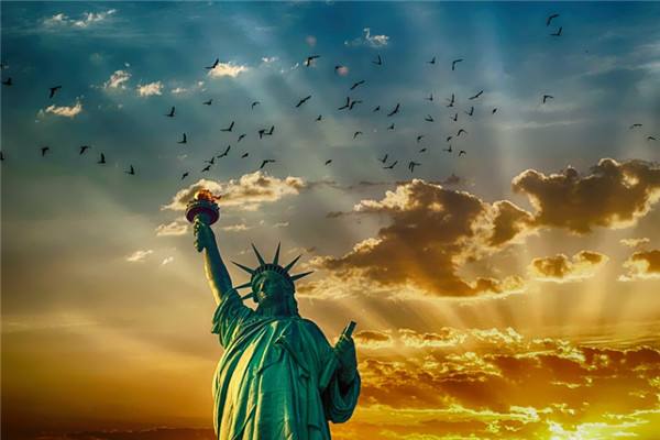 想去美国读高中怎么办,读商科去美国还是英国