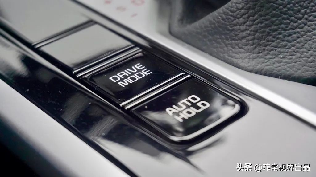 起亚k32021款改款1.5lcvt时尚版,起亚k32020款1.5lcvt智享互联版